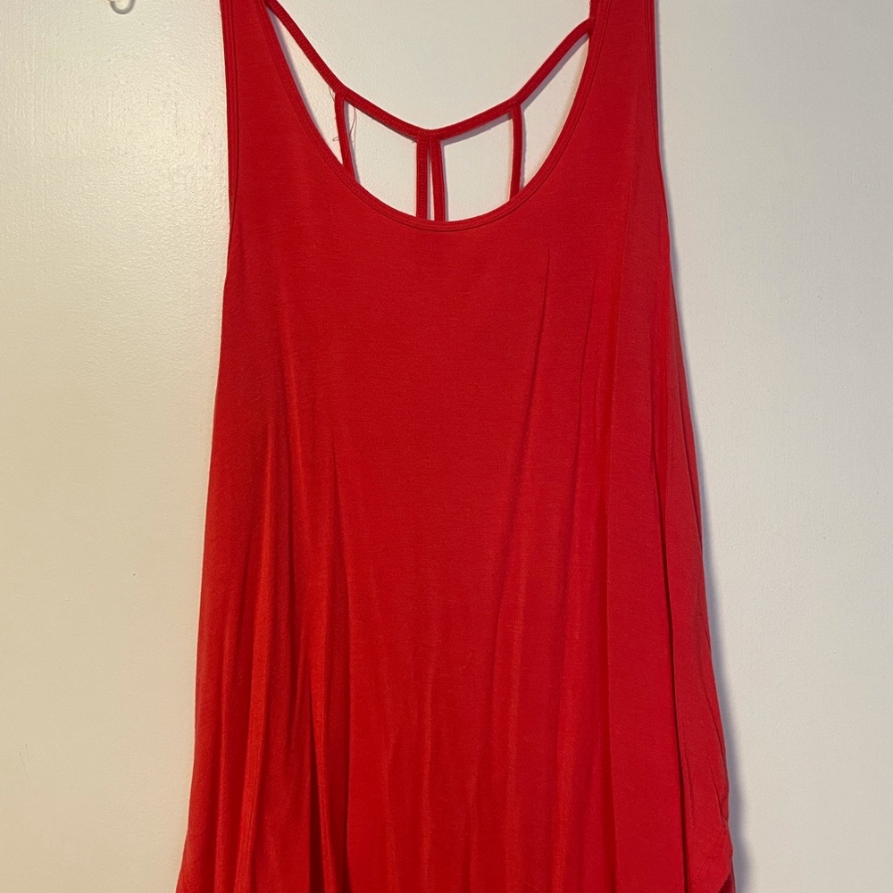 ☀️Flowy Hollister Tank Top